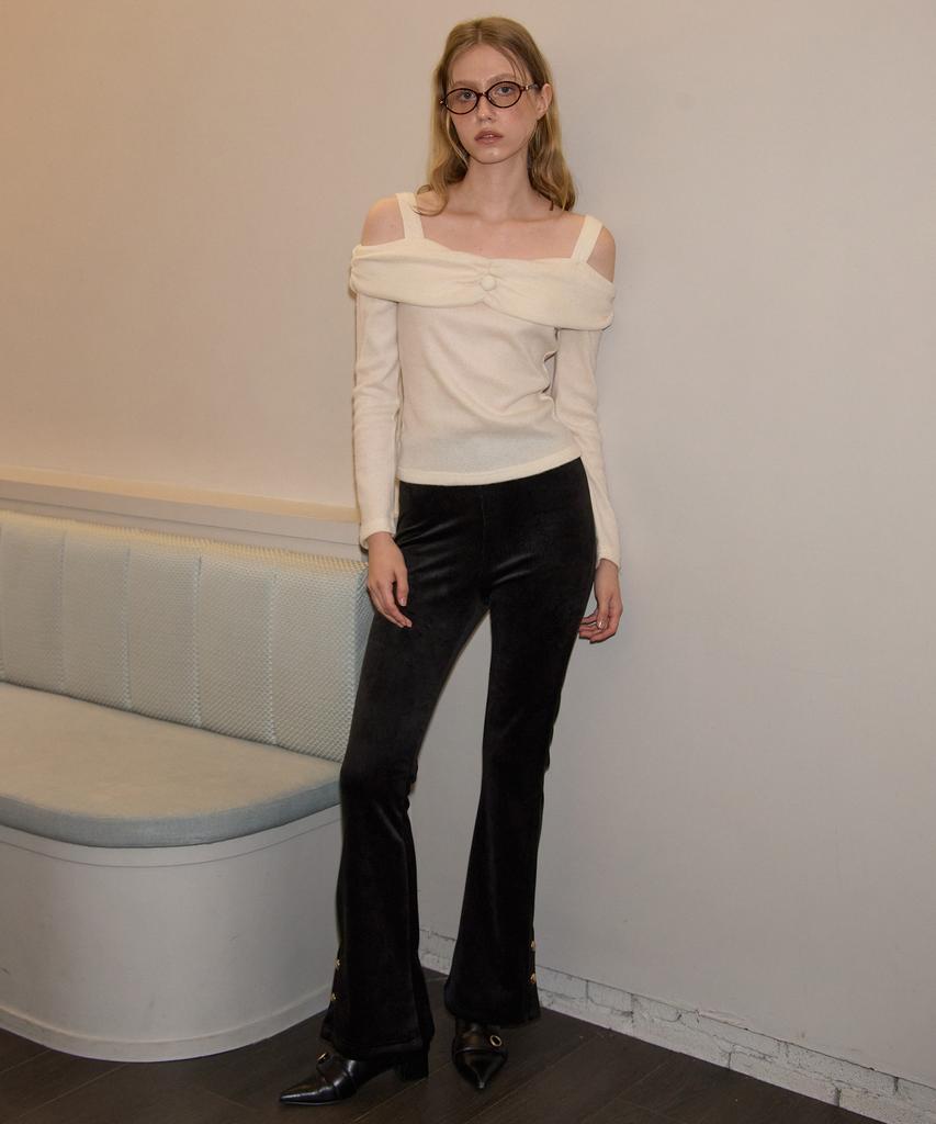SALON DE YOHN Button Point Off Shoulder T_ Ivory