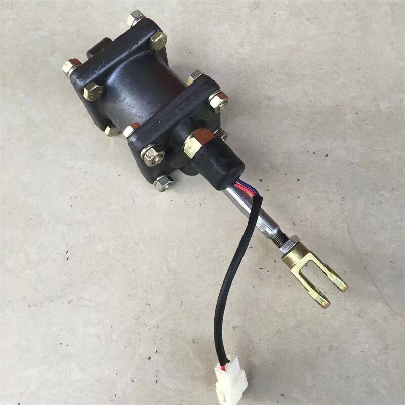 Transfer Case Front Axle Actuator Cylinder