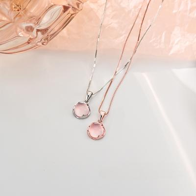Pink Chalcedony Necklace with A Girlish Feel, Light Luxury, Sweet Collarbone Chain, Fresh and Versatile for Daily Use, Niche