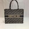[Gebraucht] Book Tote Medium Blau Leinwand Besticktes Monogramm Handtasche - Sehr Gut #1VP2E5K