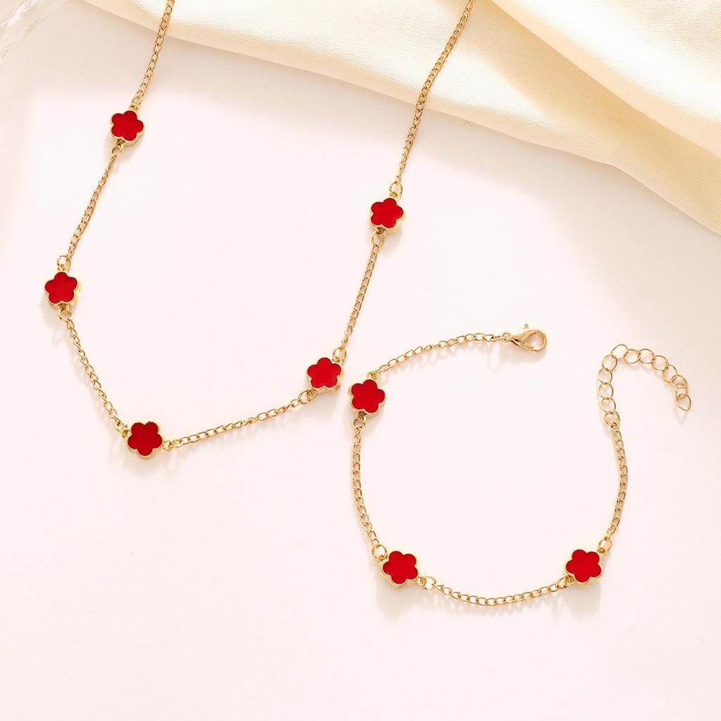 New Five-Petal Flower & Clover Jewelry Set: Fashionable Necklace & High-End Bracelet