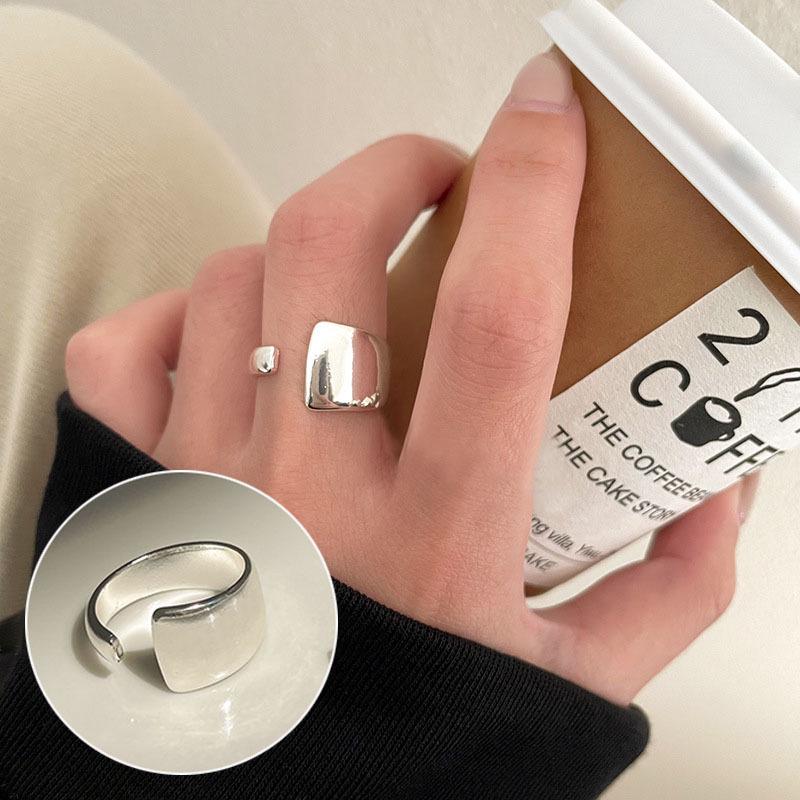 Geometric High-Polish Criss-Cross S925 Silver-Plated Open Ring - Women's Stackable Index Finger Jewelry