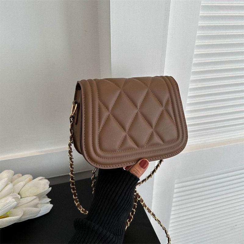 

Small bag women s summer 2025 new trendy fashion rhombus texture niche small square bag versatile messenger bag shoulder bag коричневый