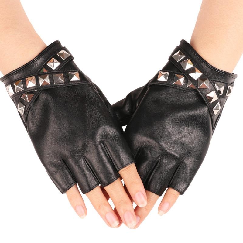 Half Finger Performance Leather Gloves Ladies Nightclub Pole Dance Rivet Leather Punk Cos Comic Con Stage Performance Gloves