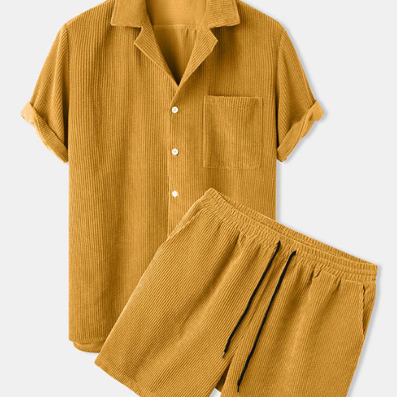 

Мужской летний однотонный комплект рубашки с воротником-стойкой и шорт 2023 L жёлтый