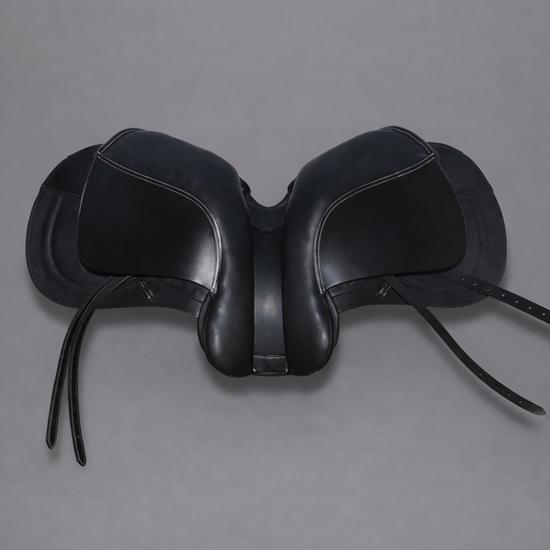 Leather Dressage Double Flap Saddle with Changeable Gullets – Elegant Cantle Design