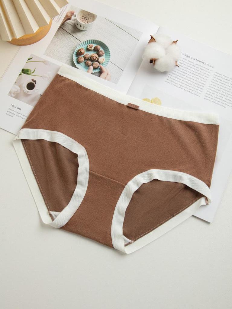 Women's Velvet Feel High-Elasticity Brushed Triangle Underwear - Soft, Comfortable, Solid Color for Autumn/Winter