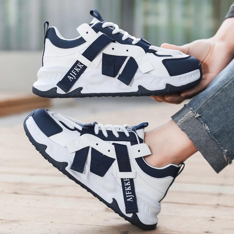 Lace Up Men's Sneakers Thick Sole Mens Shoes Versatile Man Vulcanized Shoes Fashion Casual Shoes Wear-resistant Tenis Masculino