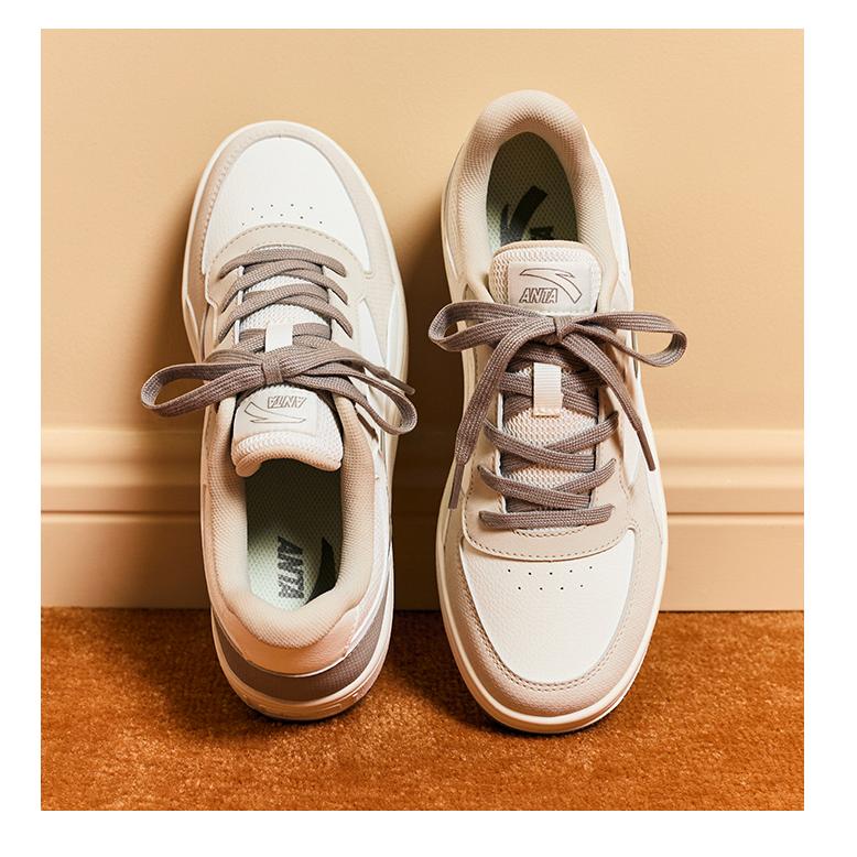 Anta Comfortable Trendy Wear-Resistant Slip-Resistant Shock-Absorbing Low-Top Sneakers Women sneakers White Gray 922448018-4