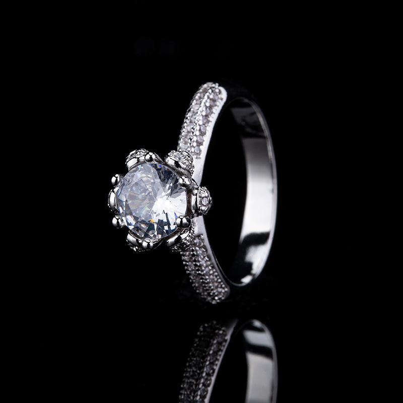 Jewelry Imitation Mozzarella Diamond Ring Women'S Design Light Luxury High-End Sense Bright Gemstone Engagement Ring