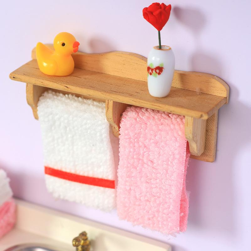 1 Set 1/12 Mini Wooden Towel Rack Cosmetics Shelf Dollhouse Bathroom Furniture Model Scene Decor Doll Accessories