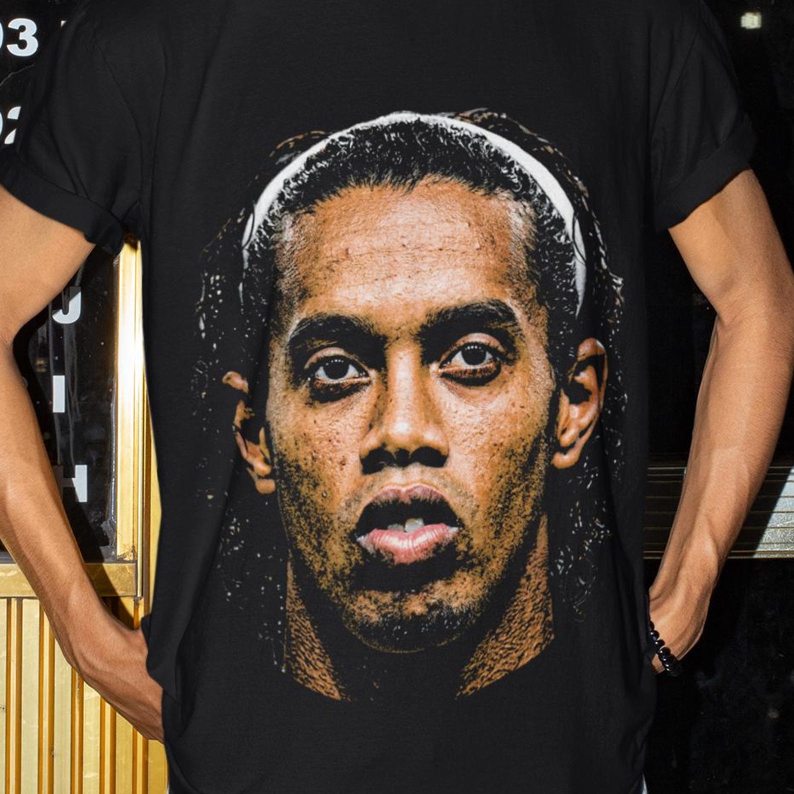 Ronaldinho Gaucho Head Vintage Retro Unisex T-Shirt | Ronaldinho Gaucho Fan Gift | Ronaldinho Gaucho Tee | Ronaldinho Gaucho R10 | R10Jersey M