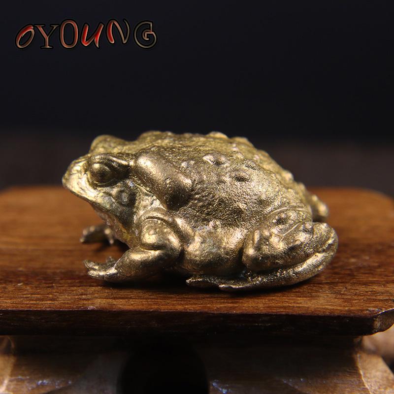 Brass Golden Toad Lucky Tea Pet Vintage Simulation Animal Figurines Miniatures Home Office Desk Ornament Car Decoration Crafts