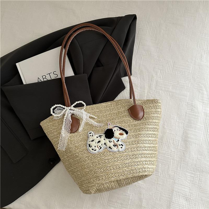 Beach Tide Niche Casual Women's Spring Commuting Large-capacity Straw Woven Bag Women's Shoulder Tote Bag