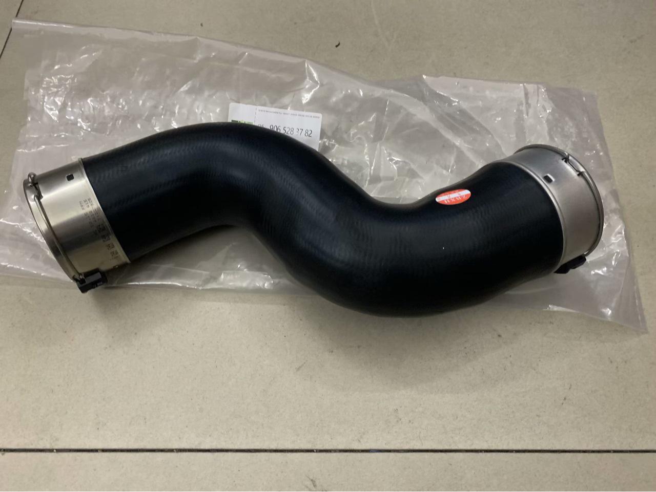 

Применимый турбированный интеркулерный воздушный шланг 9065283782