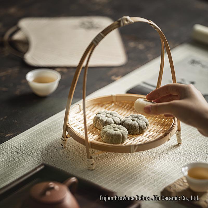 Bamboo Woven Dessert and Pastry Display Plate