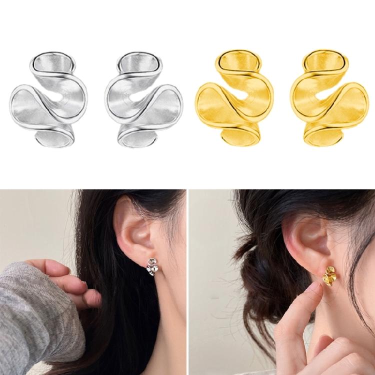 Flower Shape Copper Studs Earrings Smooth Surfaces Unique Accessory Casual Formal Earrings Suitable for Fashion Women