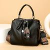 This Is A High-end Handbag for Women, A Single-shoulder Bag for Commuting, and A Multi-layered, Large-capacity Crossbody Bag