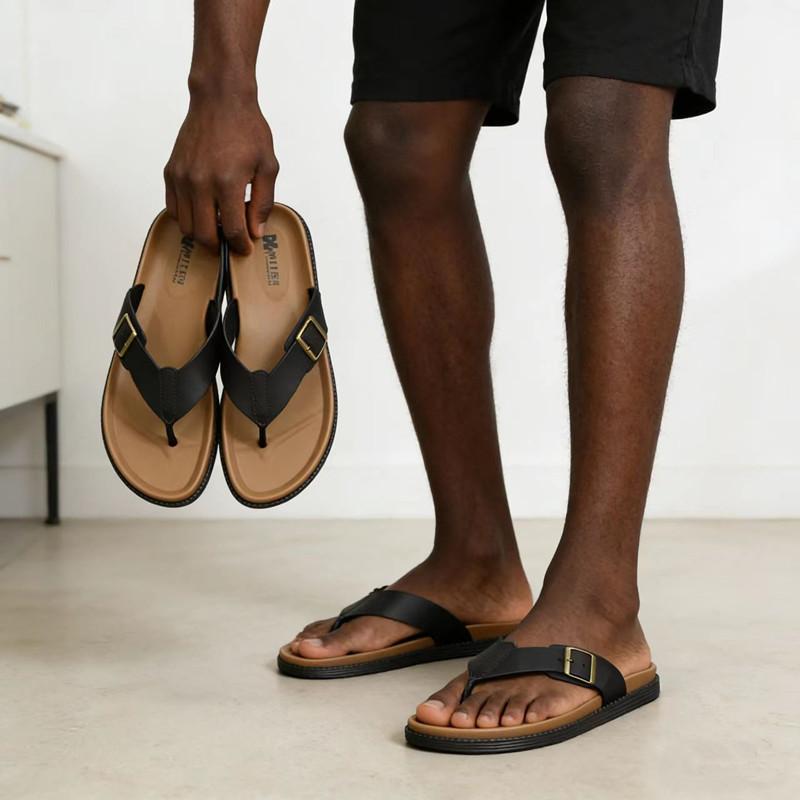 Summer flip-flops men s outer wear flat bottom pinch foot square buckle men s flip-flops cool slippers export beach wholesale Size 40-41