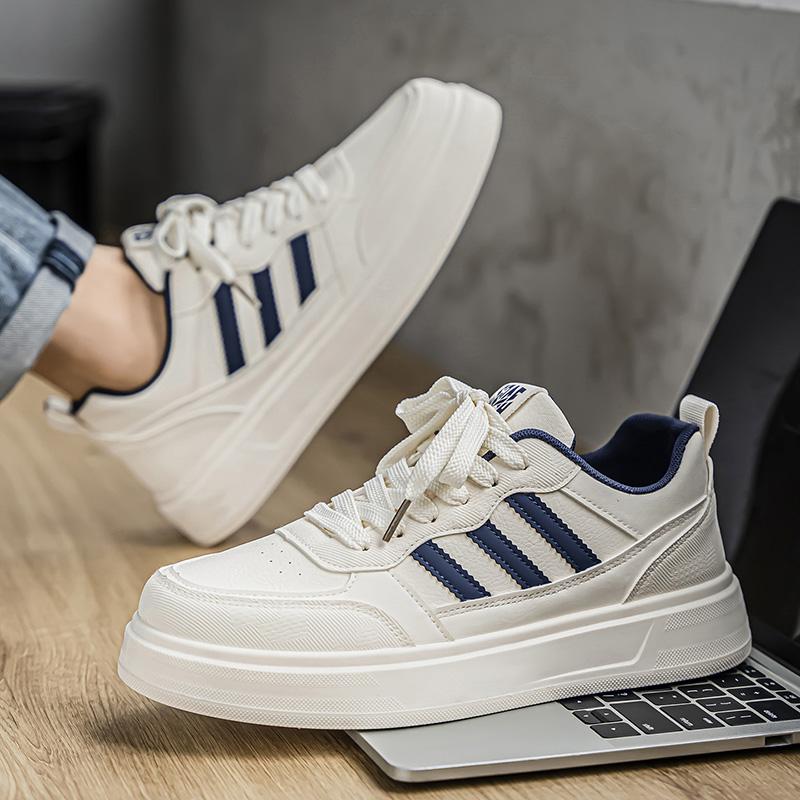 Men 's Casual Four Seasons Fashion Skateboarding Students Comfortable Sneakers Boys Trending Soft Sole Breathable Shoes