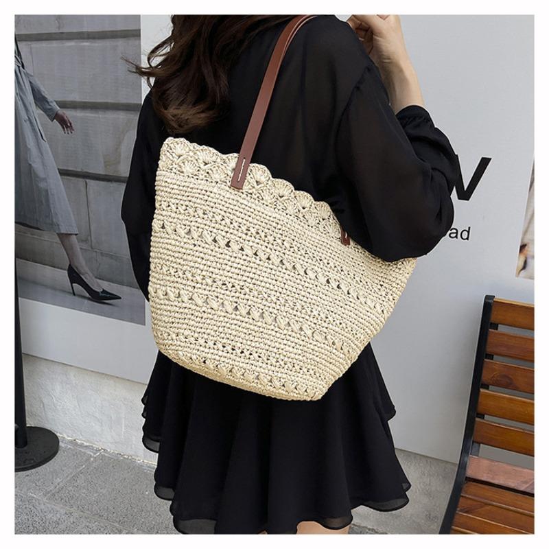 Large Capacity Woven Straw Bag Women's Summer New Shoulder Tote Bag Seaside Vacation Wind Beach Bag
