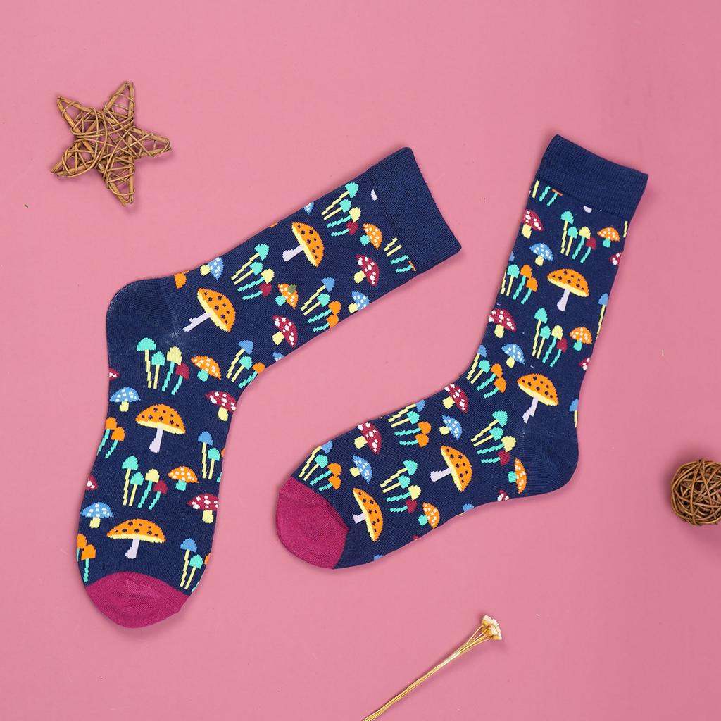 1 pár Různorodé Barevné Houby Prodyšné Středně Vysoké Pánské a Dámské Ponožky Vhodné Pro Všechna Roční Období Pro Každodenní Nošení