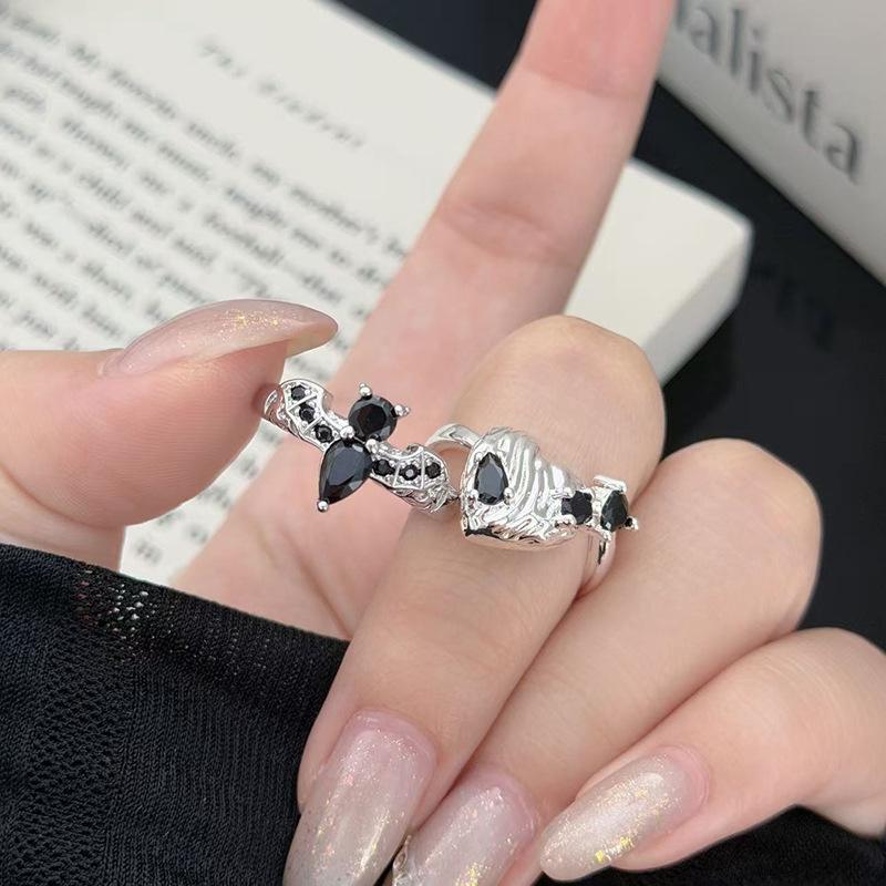 Irregular Love Dark Personality Black Zircon Bat Open Ring Niche Punk Stacked Ring Woman