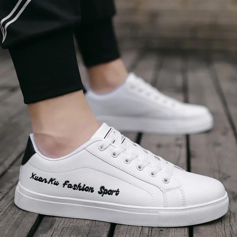 Fashion 2024 Men's Sneakers Cheap Mens Shoes Comfortable Male Vulcanized Shoes Summer New Flat Shoes Fashion Versatile Tenis Masculino