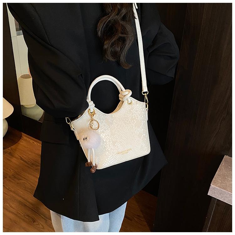 Bag women's high-end new fashion retro bucket bag versatile casual portable shoulder messenger bag