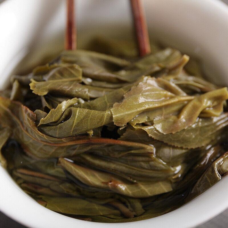 50g Small Banzhang Raw Tea Cake Old Tree Raw Tea Small Cake Yunnan Puerh Tea