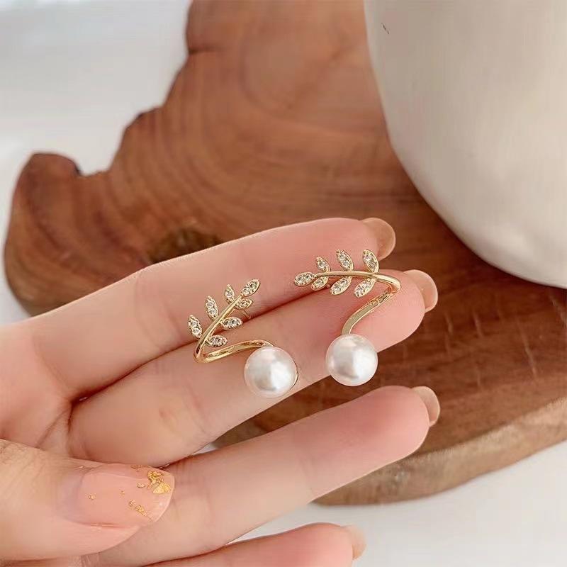 Korean Trend Elegant Pave Zircon Geometric Square Stud Earrings for Women Fashion Jewelry Party Gifts