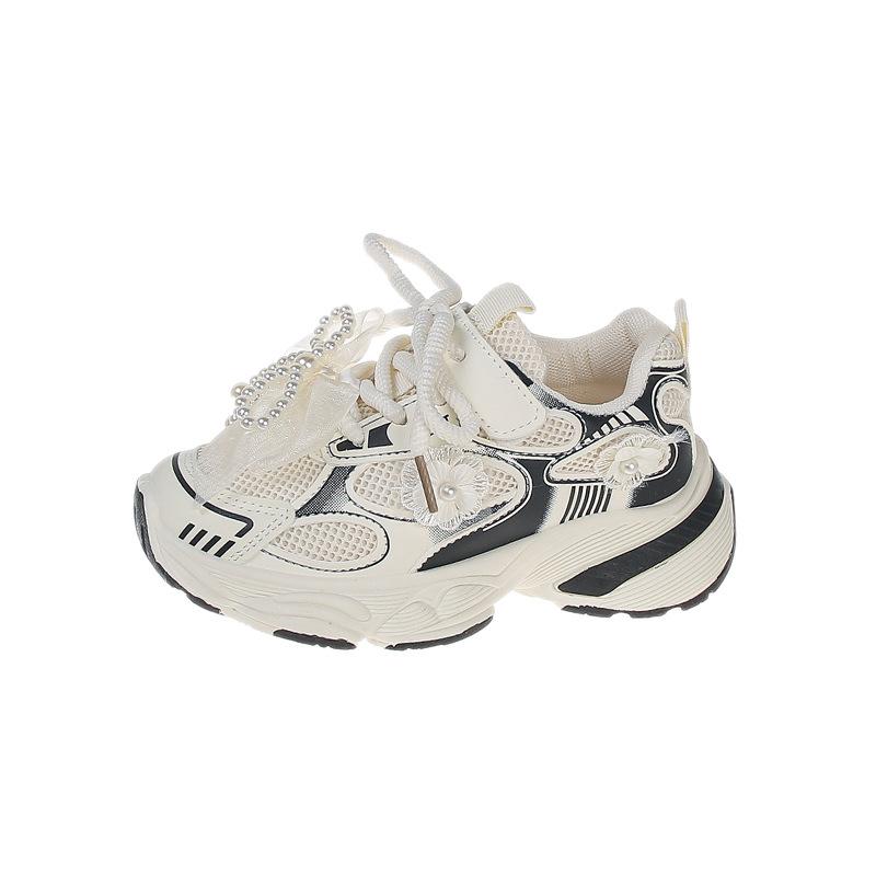 Girls sneakers 2025 new autumn children's pearl princess soft-soled dad shoes girls lace explosion versatile