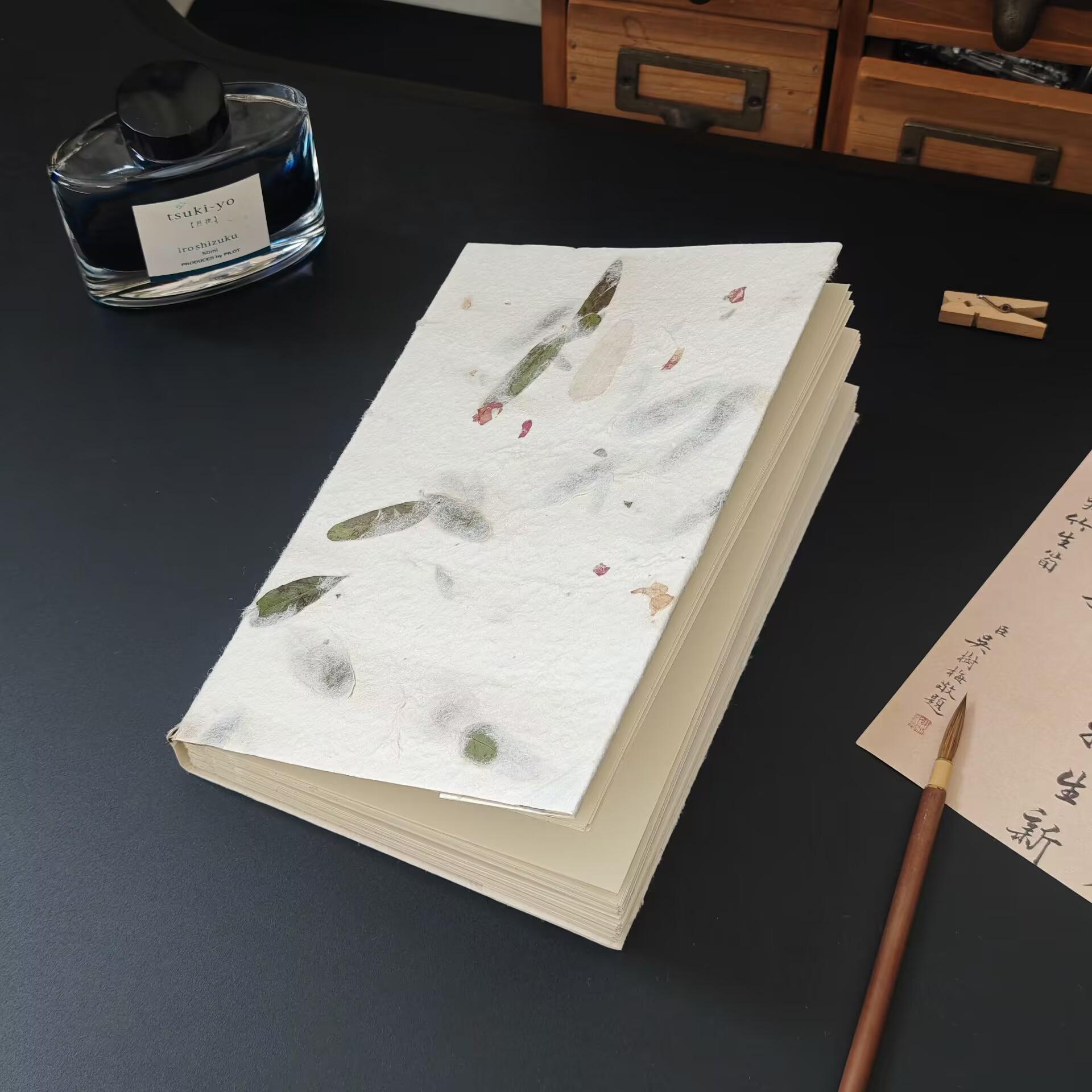 

Handmade Off-White Kraft Paper Notebook with Deckle Edge - Creative Travel Journal with Leaves and Petals, 32K Size