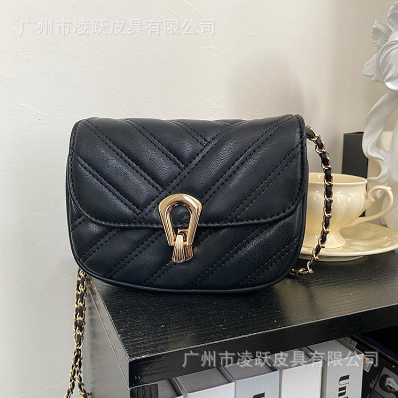 Rhombus chain bag women's new texture temperament niche design shoulder bag crossbody small square bag