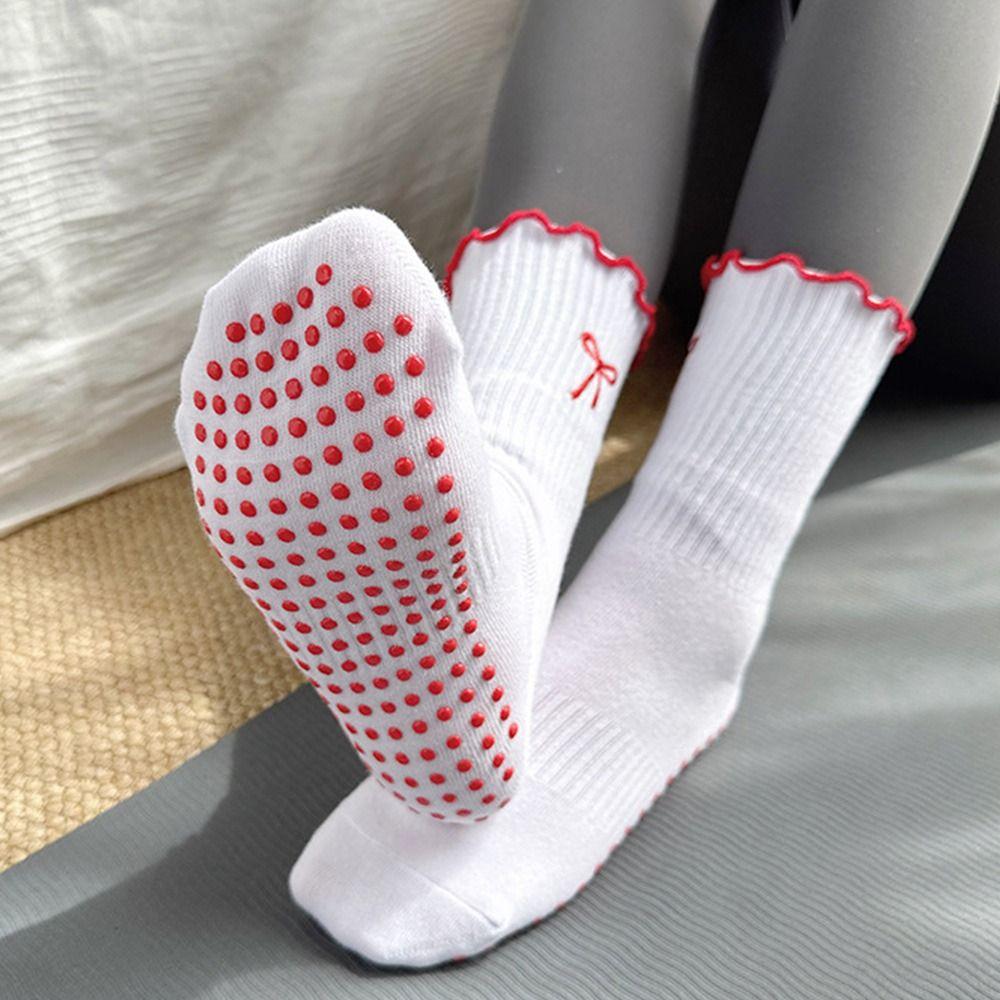 Rutschfeste Pilates-Socken Atmungsaktive Bodensocken Trendige Yoga-Socken für Damen