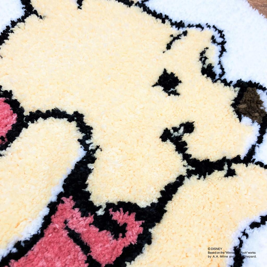 MORIPiLO Winnie the Pooh Entrance Large and 60cm Honey Disney Morishita Pillows Mat, Cute, Approx. (Disney Die-Cut Mat, Orange), Merchandise,