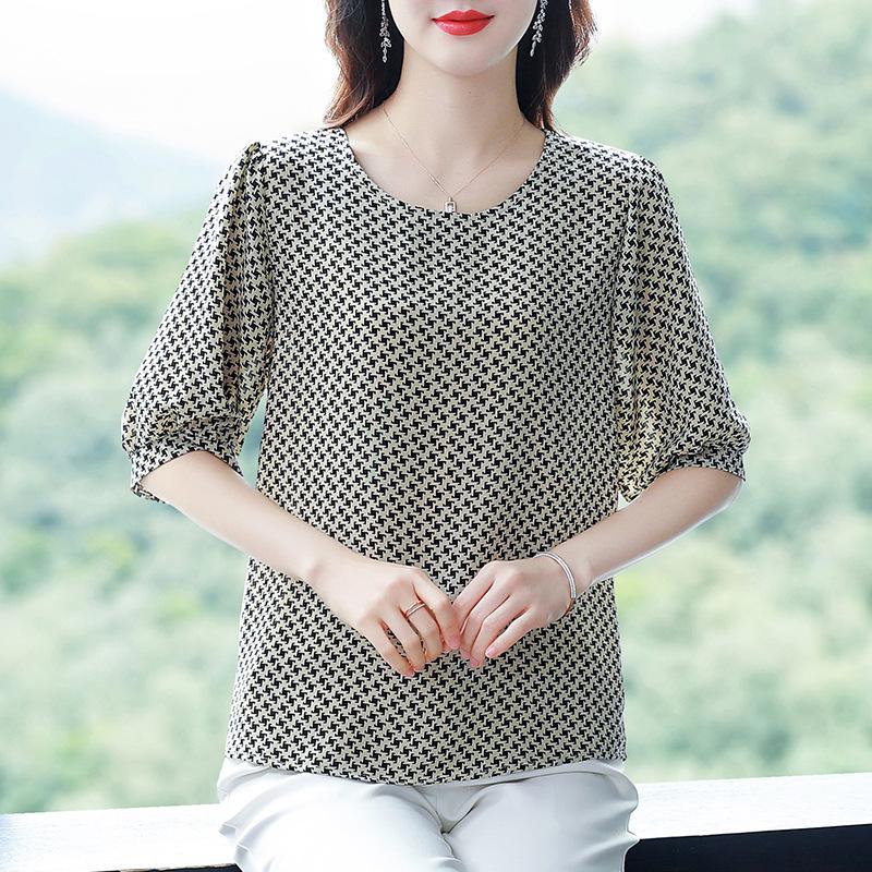 2026 Summer Women's Printed Silk Top – Stylish Loose Short Sleeve T-shirt for Middle-aged and Young Mothers