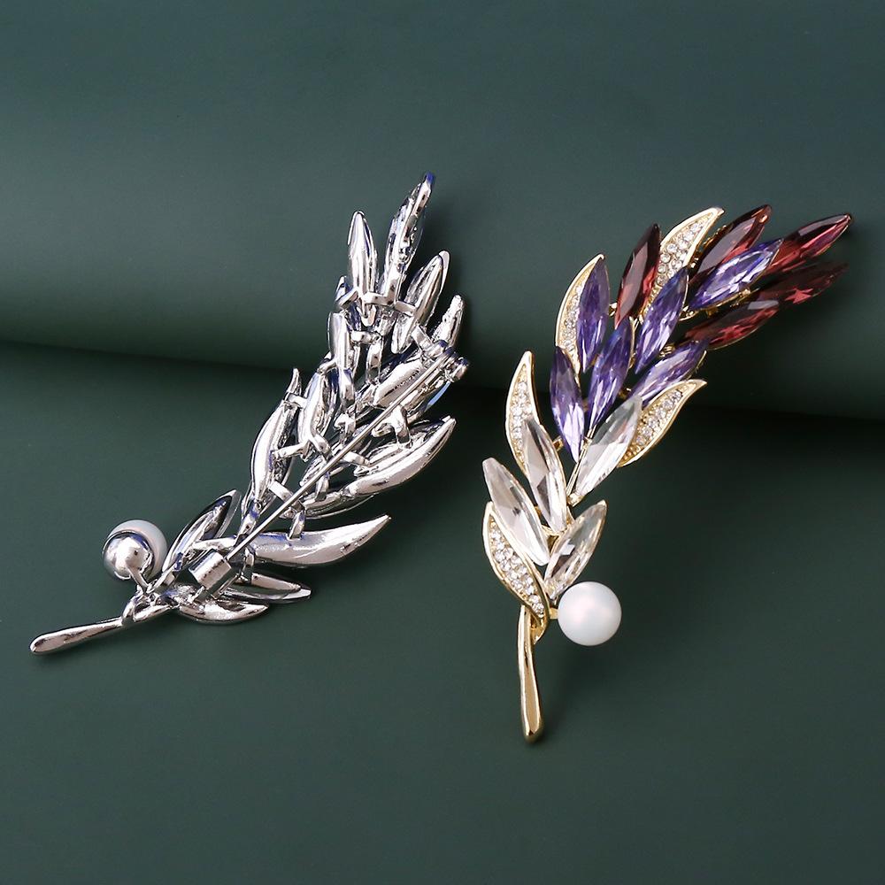 Exquisite Crystal Wheat Ear Brooch, High-end Female Personality Versatile Corsage Light Luxury Niche Design Pin, Clothes Accessories 2026