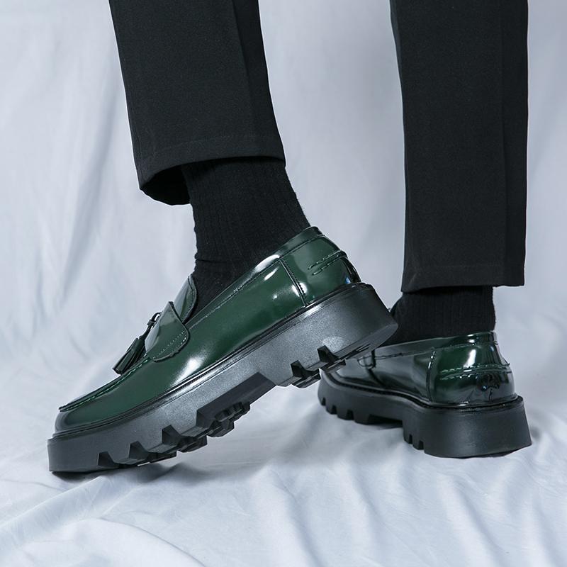 New Men College Style Thick Bottom Tassel Leather Shoes Ink Green Business Shoes Fashion Dress Shoes Career Barber Dress Shoes