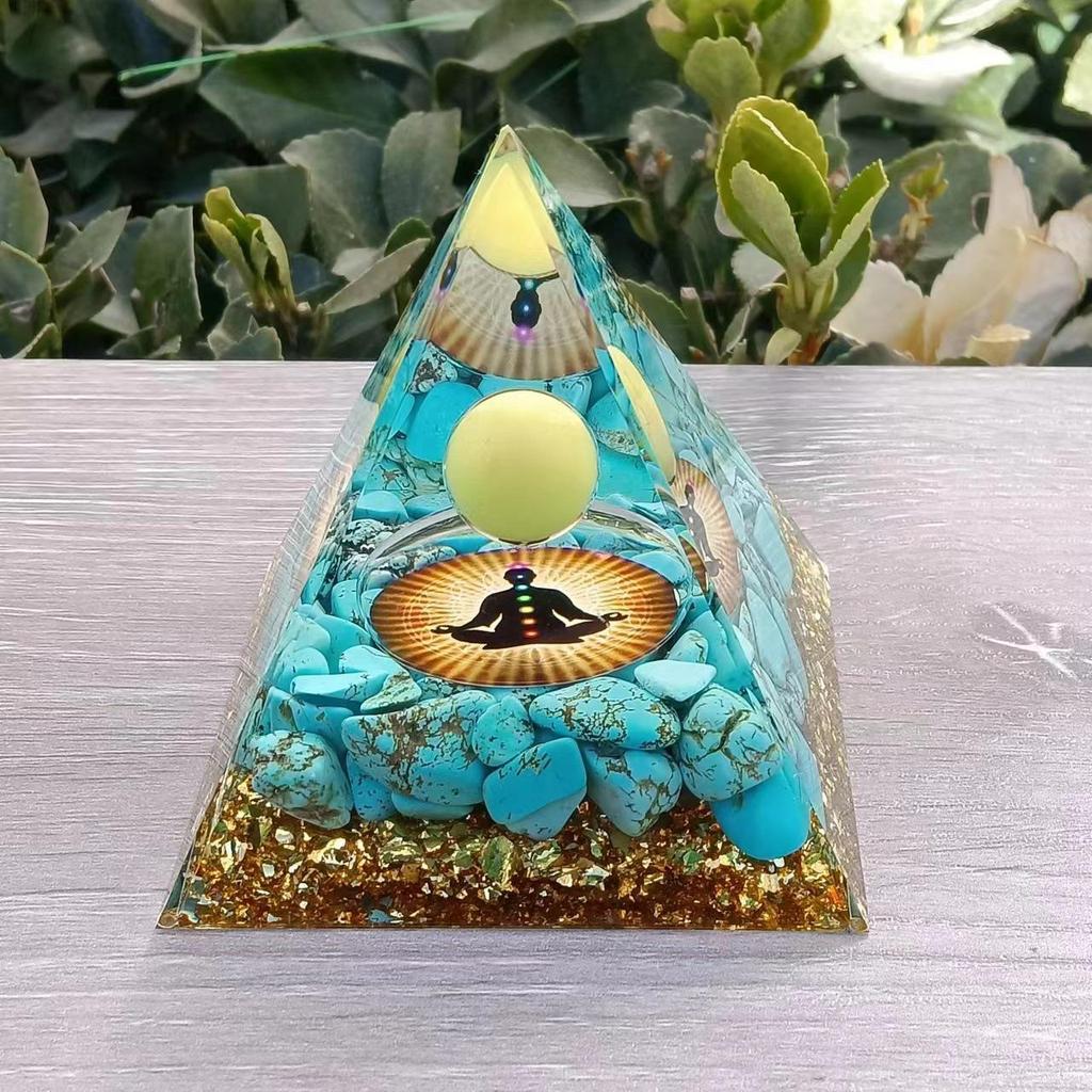 Crystal Stone Pyramid Resin Decor: Home, Office, Car Ornaments