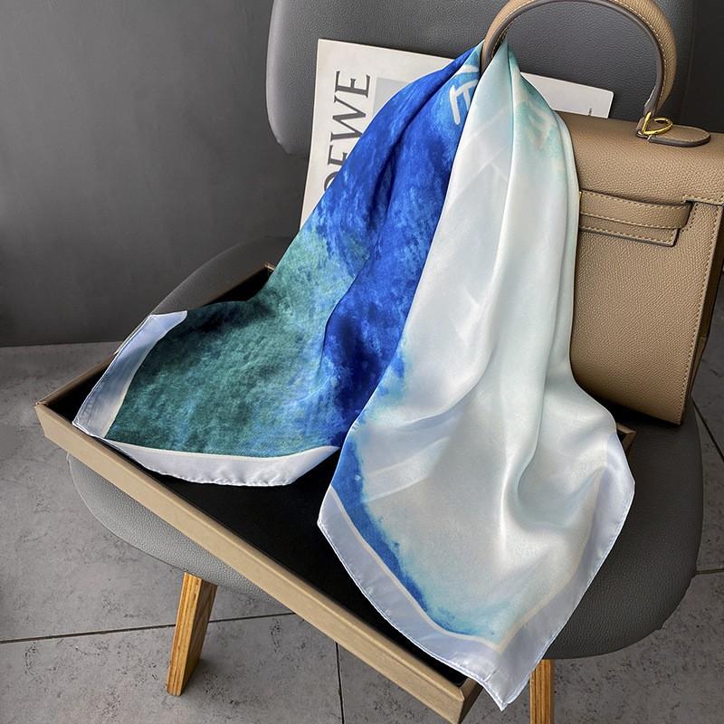 New Women Silk Printed Design Scarf For Women Fashion Neck Tie Hand Bag Foulard Wrist Kerchief Shawl Wraps Hajib Silk Scarves