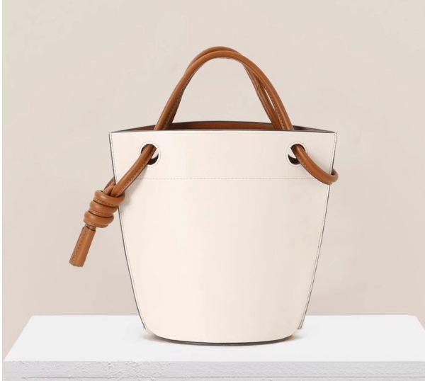 

New niche design knot bucket bag fashionable exquisite underarm handbag high-end single shoulder women s bag 27*18*27cm