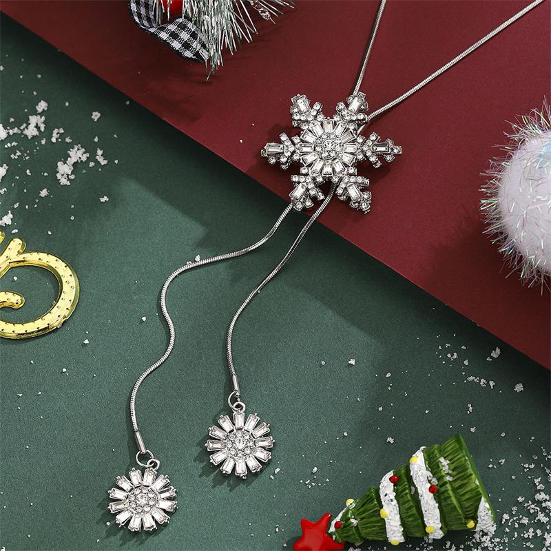 Rotatable Snowflake Long Tassel Sparkling Rhinestone Necklace For Women Crystal Zircon Pearl Sweater Chain Christmas Jewelry