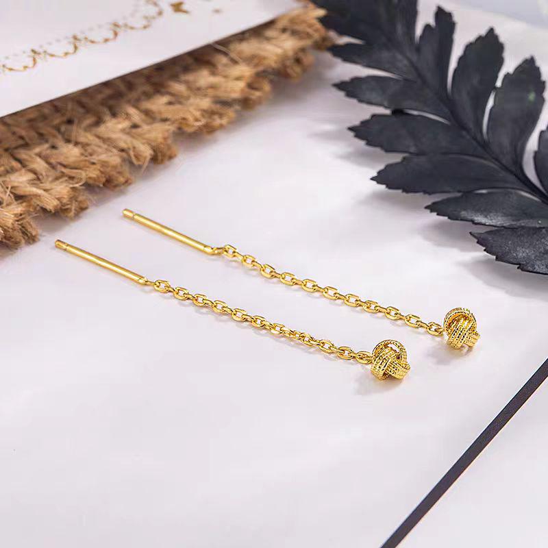 

Minimalist Ruyi Knot Earrings: Elegant, Trendy, Light Luxury for Women (2025)