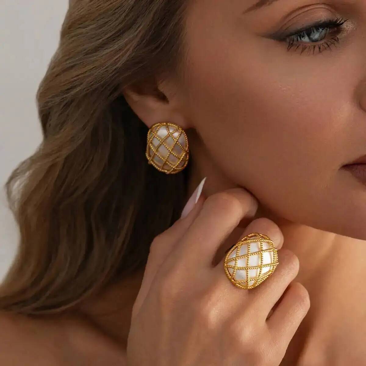 IngeSight.Z Elegant Baroque Imitation Pearl Hollow Reticulation Stud Earrings Rings Set Luxury Elegant Wedding Banquet Jewelry
