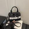 Women's Crossbody Bag, Shoulder Bag, Handbag, Pillow Bag, Fashionable and Trendy Niche, Casual, Versatile, Cute, Elegant, and Sophisticated