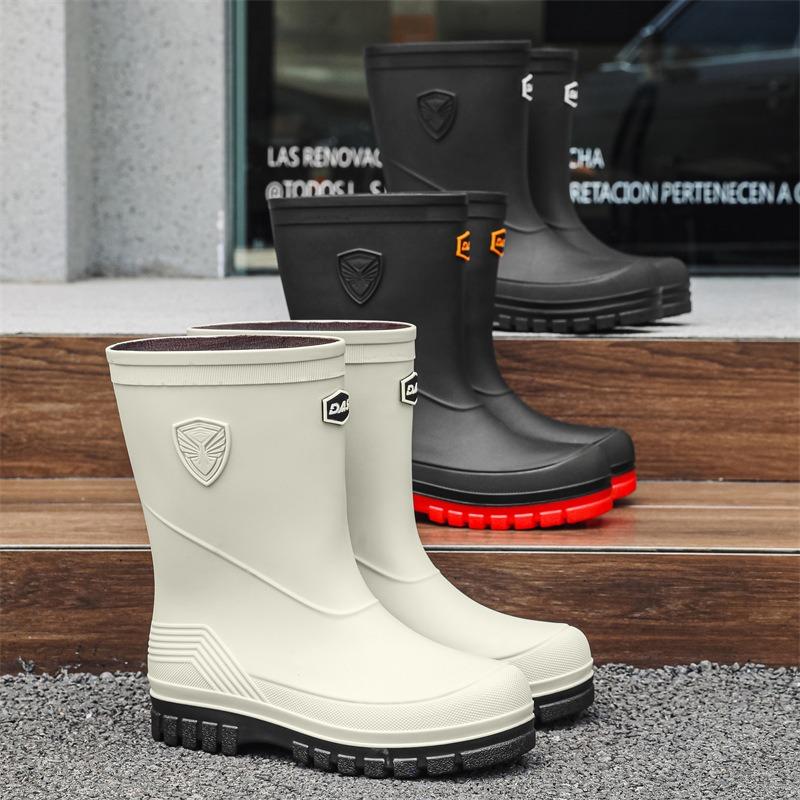 New thick-soled medium tube rain shoes men's non-slip waterproof shoes fashionable outdoor water boots warm rain boots rubber shoes men