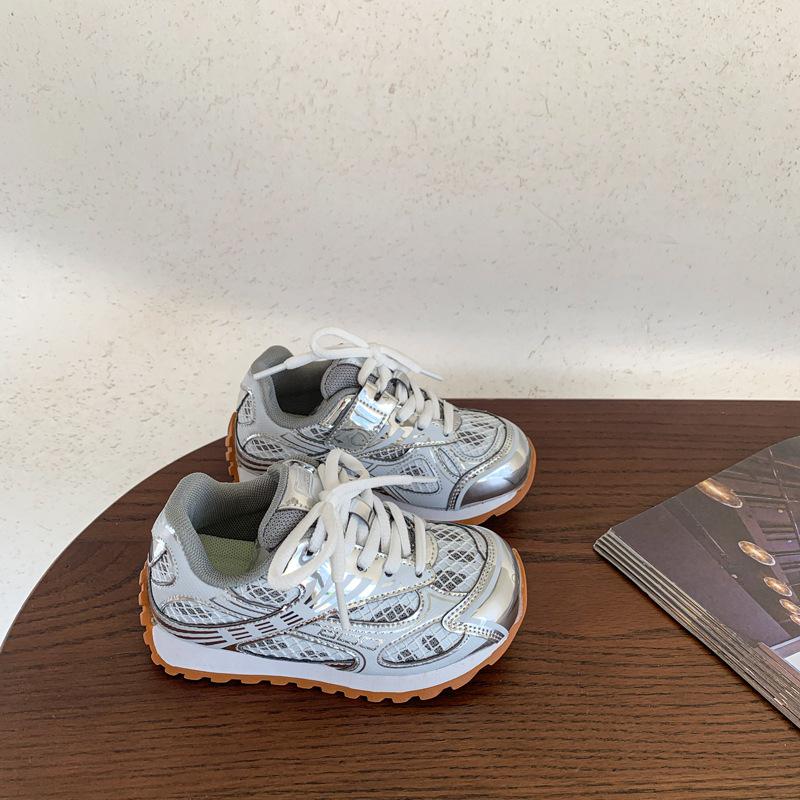 

2025 Кроссовки для малышей Orbit Металлические Беговые Кроссовки Детские Повседневные Модные Кроссовки Мальчики Девочки Спортивные Для Ходьбы Светящиеся Теннисные Туфли 26 серебряный