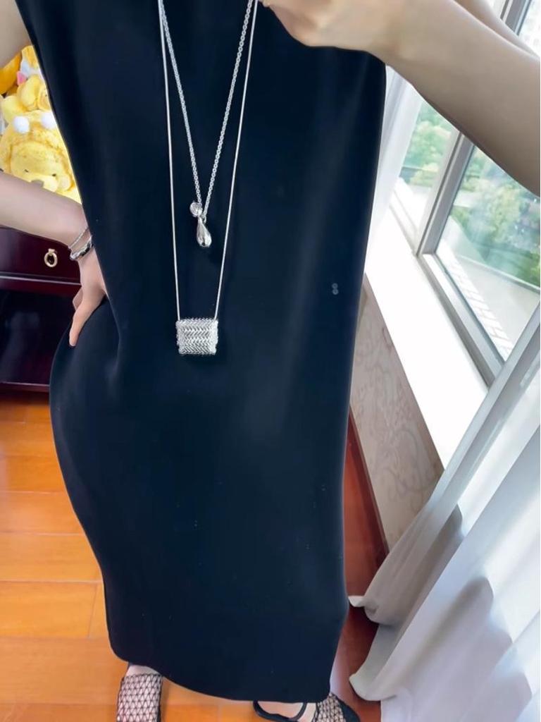 Medieval Woven Mini Bag Necklace with Long Sweater Chain Pendant