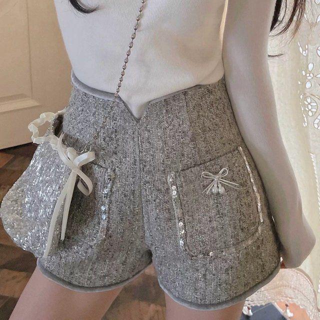 Women s High-Waisted Tweed Shorts with Sequined Bow Small серебряный серый